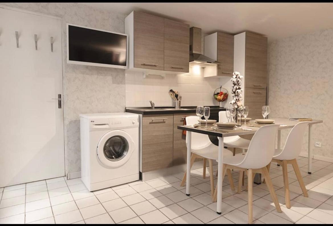 Appart Illy Cosy Et Confortable Saint-Etienne  Kültér fotó